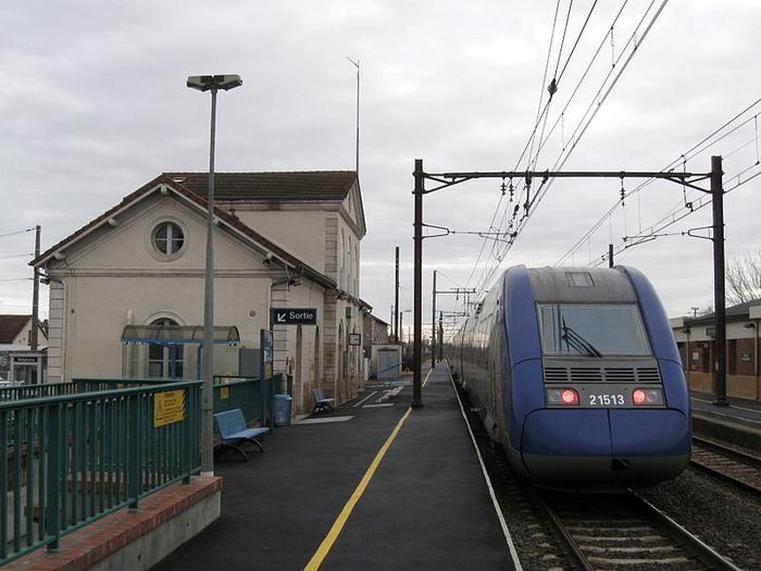 Immobilier - CENTURY 21 L'Ecu d'Or - transports, mobilité, gare SNCF, TER, bus, cars, REMI