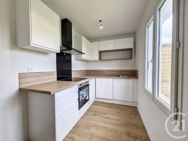 maison à vendre - 4 pièces - 82.0 m2 - MARCILLY EN VILLETTE - 45 - CENTRE - Century 21 L'Ecu D'Or