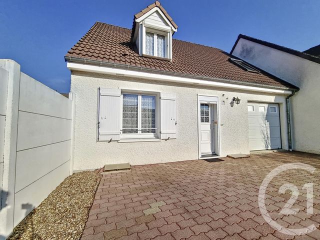 maison à vendre - 4 pièces - 91.0 m2 - ARTENAY - 45 - CENTRE - Century 21 L'Ecu D'Or