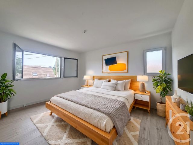 maison à vendre - 5 pièces - 138.0 m2 - ST DENIS EN VAL - 45 - CENTRE - Century 21 L'Ecu D'Or