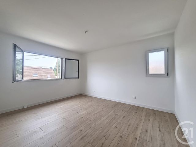 maison à vendre - 5 pièces - 138.0 m2 - ST DENIS EN VAL - 45 - CENTRE - Century 21 L'Ecu D'Or