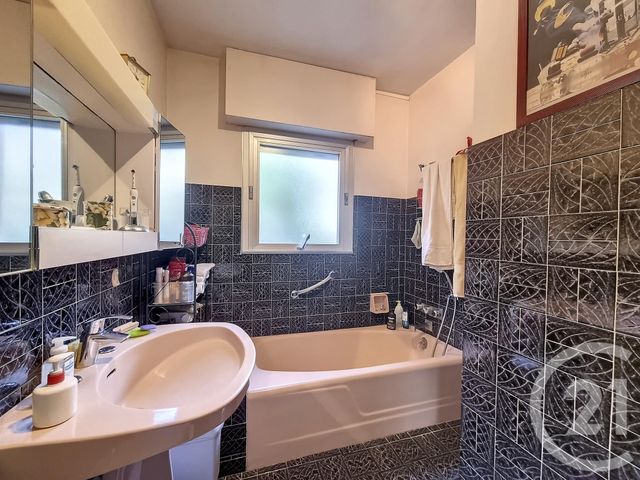 maison à vendre - 4 pièces - 101.0 m2 - ORLEANS - 45 - CENTRE - Century 21 L'Ecu D'Or