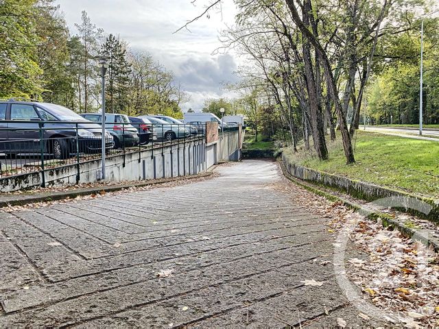 Parking à vendre ORLEANS