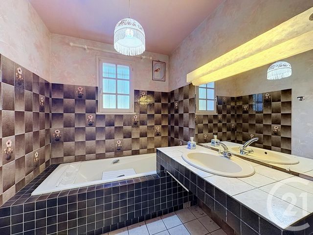 maison à vendre - 6 pièces - 185.0 m2 - MENESTREAU EN VILLETTE - 45 - CENTRE - Century 21 L'Ecu D'Or