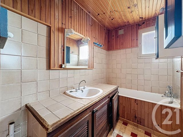 maison à vendre - 4 pièces - 105.0 m2 - SANDILLON - 45 - CENTRE - Century 21 L'Ecu D'Or