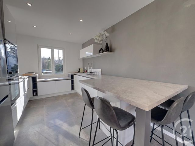 maison à vendre - 4 pièces - 102.0 m2 - LIGNY LE RIBAULT - 45 - CENTRE - Century 21 L'Ecu D'Or