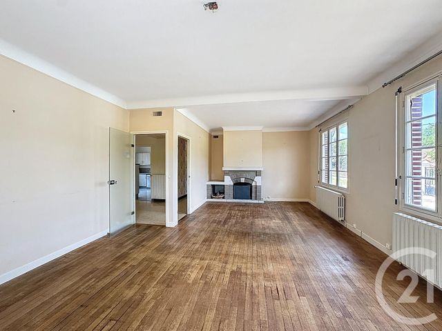 Afficher la photo en grand maison à vendre - 6 pièces - 190.0 m2 - LA FERTE ST AUBIN - 45 - CENTRE - Century 21 L'Ecu D'Or