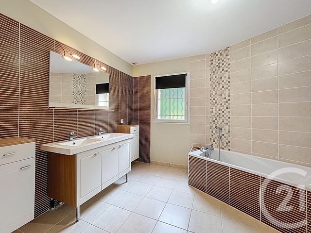 Afficher la photo en grand maison à vendre - 7 pièces - 240.0 m2 - ARDON - 45 - CENTRE - Century 21 L'Ecu D'Or