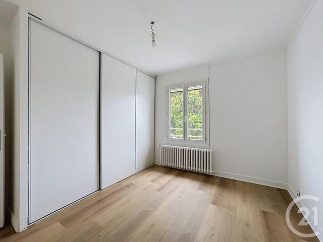 maison à vendre - 5 pièces - 155.0 m2 - FLEURY LES AUBRAIS - 45 - CENTRE - Century 21 L'Ecu D'Or