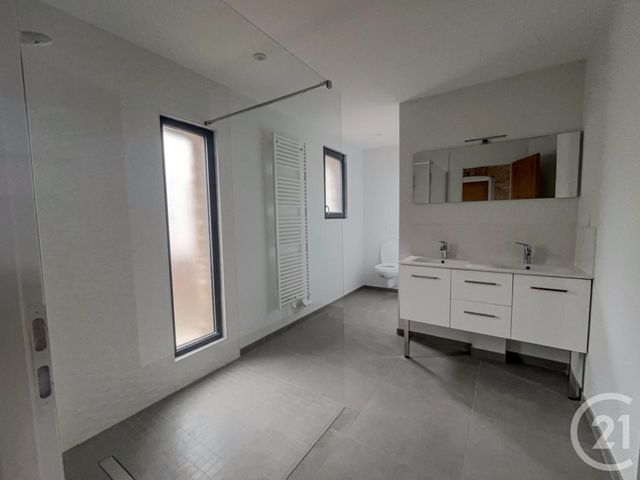 maison à louer - 6 pièces - 164.74 m2 - MARCILLY EN VILLETTE - 45 - CENTRE - Century 21 L'Ecu D'Or