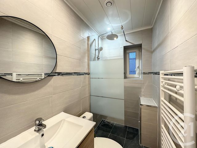 Appartement Chambre à louer - 1 pièce - 10.0 m2 - ORLEANS - 45 - CENTRE - Century 21 L'Ecu D'Or