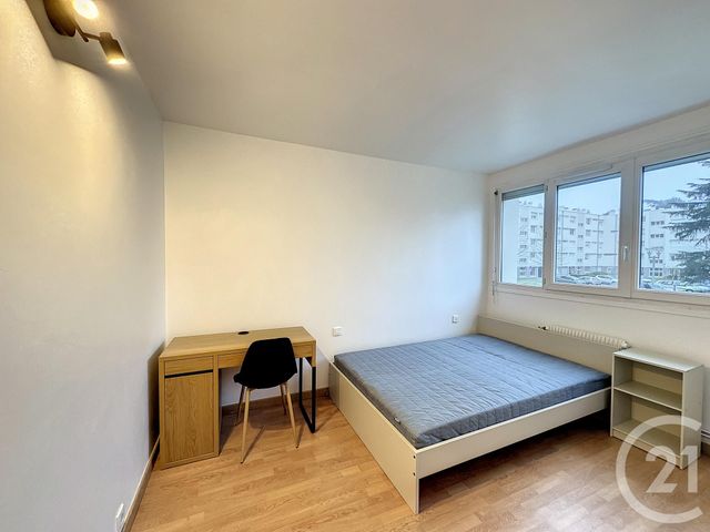 Appartement Chambre à louer - 1 pièce - 10.0 m2 - ORLEANS - 45 - CENTRE - Century 21 L'Ecu D'Or