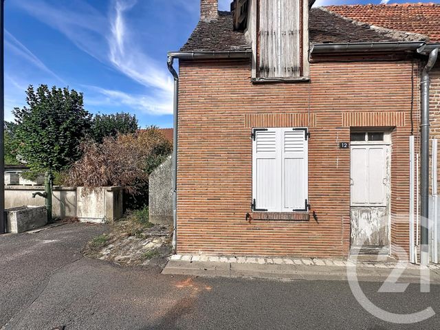 maison à vendre - 3 pièces - 84.0 m2 - YVOY LE MARRON - 41 - CENTRE - Century 21 L'Ecu D'Or