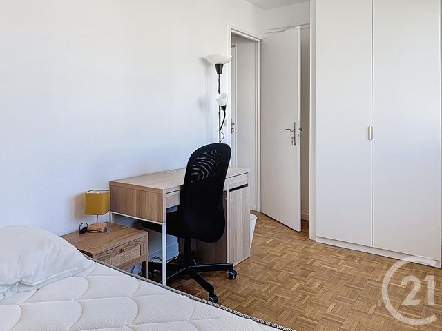 Appartement Chambre à louer - 1 pièce - 10.0 m2 - ORLEANS - 45 - CENTRE - Century 21 L'Ecu D'Or