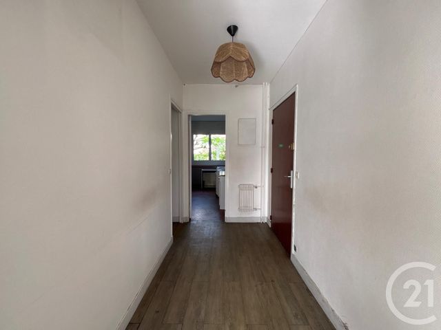 Appartement Local à louer - 2 pièces - 63.36 m2 - OLIVET - 45 - CENTRE - Century 21 L'Ecu D'Or