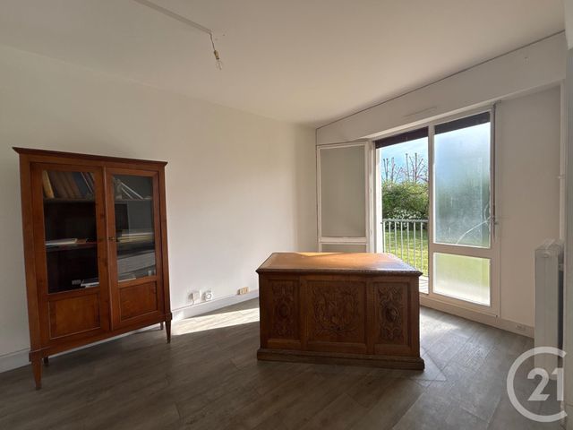 Appartement Local à louer - 2 pièces - 63.36 m2 - OLIVET - 45 - CENTRE - Century 21 L'Ecu D'Or