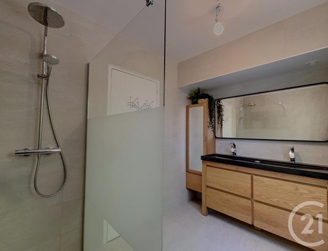 maison à vendre - 9 pièces - 203.0 m2 - LIGNY LE RIBAULT - 45 - CENTRE - Century 21 L'Ecu D'Or