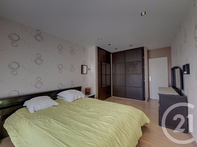 maison à vendre - 9 pièces - 203.0 m2 - LIGNY LE RIBAULT - 45 - CENTRE - Century 21 L'Ecu D'Or