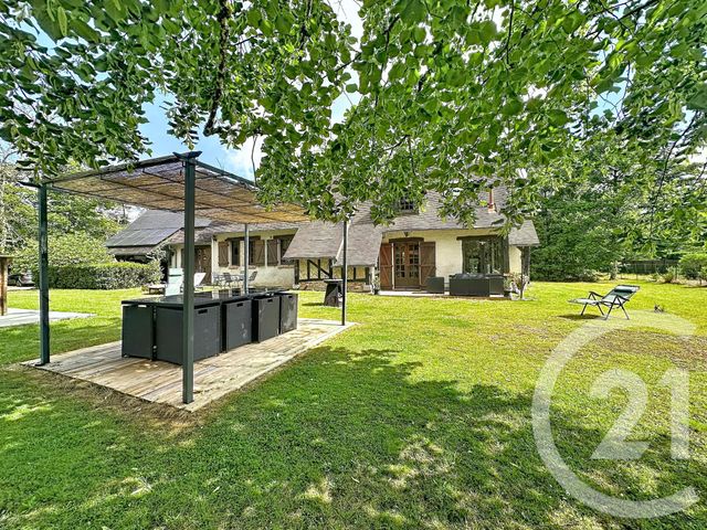 maison à vendre - 8 pièces - 199.0 m2 - YVOY LE MARRON - 41 - CENTRE - Century 21 L'Ecu D'Or