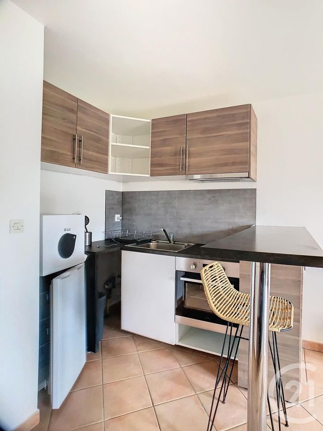 maison à louer - 2 pièces - 38.0 m2 - ARDON - 45 - CENTRE - Century 21 L'Ecu D'Or