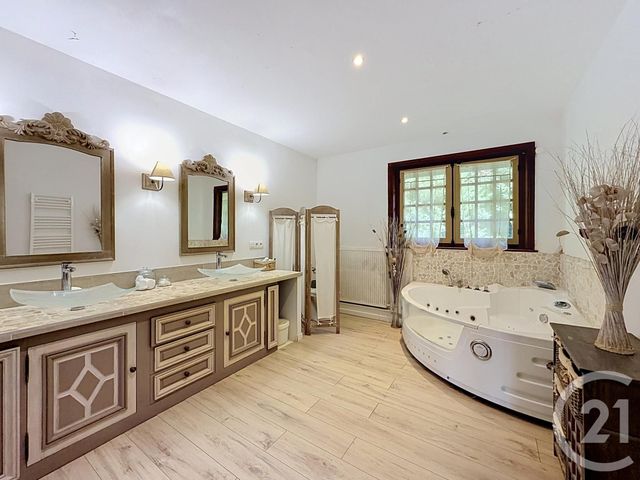 maison à vendre - 7 pièces - 218.0 m2 - MARCILLY EN VILLETTE - 45 - CENTRE - Century 21 L'Ecu D'Or