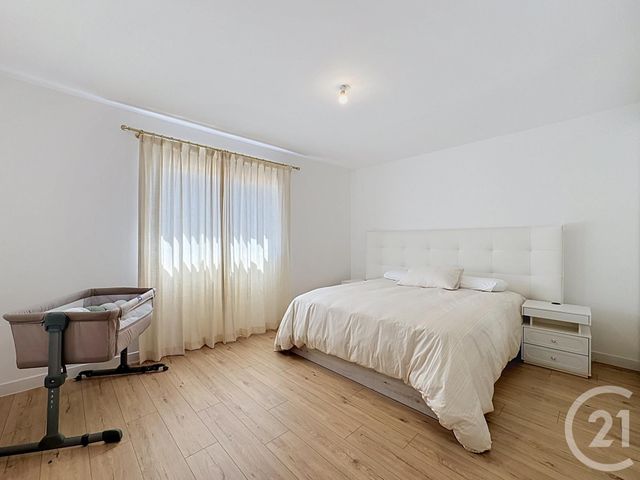 maison à vendre - 5 pièces - 138.0 m2 - ST DENIS EN VAL - 45 - CENTRE - Century 21 L'Ecu D'Or