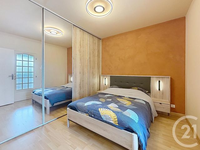 Appartement à louer - 3 pièces - 56.5 m2 - 45 - CENTRE - Century 21 L'Ecu D'Or