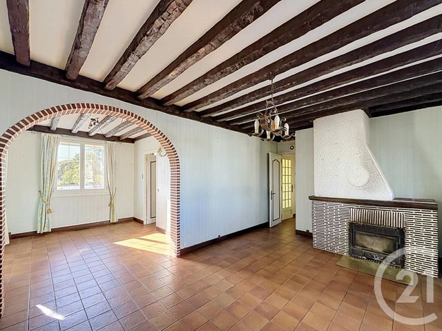 maison à vendre - 6 pièces - 154.0 m2 - MENESTREAU EN VILLETTE - 45 - CENTRE - Century 21 L'Ecu D'Or