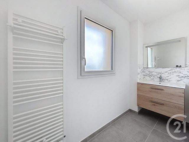 maison à louer - 4 pièces - 93.0 m2 - LA FERTE ST AUBIN - 45 - CENTRE - Century 21 L'Ecu D'Or