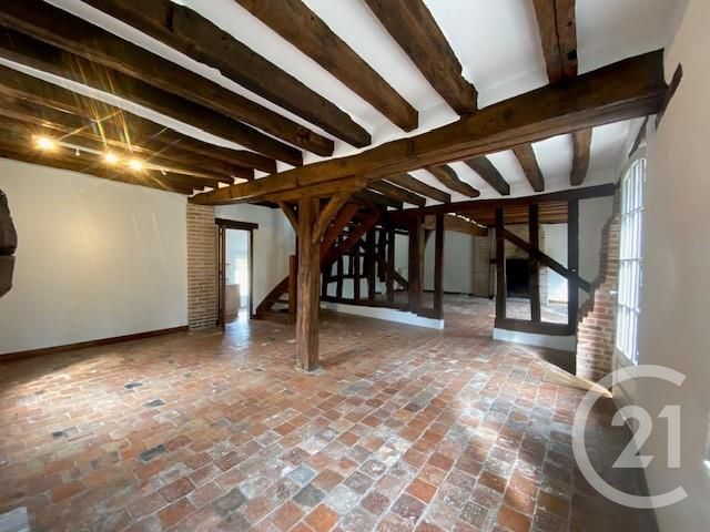 maison à louer - 5 pièces - 138.8 m2 - LA FERTE ST AUBIN - 45 - CENTRE - Century 21 L'Ecu D'Or