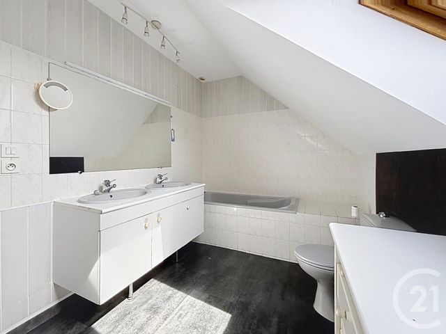 maison à louer - 6 pièces - 145.26 m2 - OLIVET - 45 - CENTRE - Century 21 L'Ecu D'Or