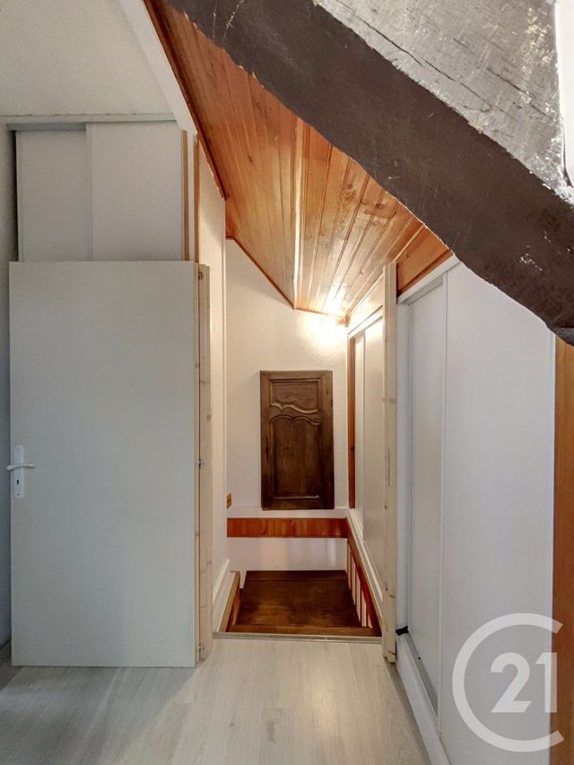maison à louer - 3 pièces - 54.17 m2 - JOUY LE POTIER - 45 - CENTRE - Century 21 L'Ecu D'Or