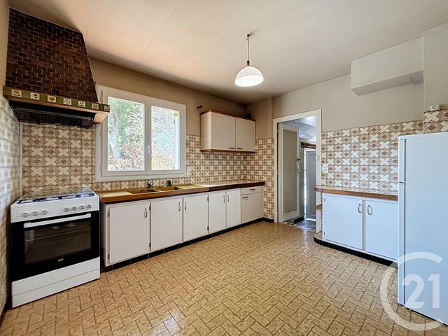 maison à louer - 6 pièces - 138.5 m2 - JOUY LE POTIER - 45 - CENTRE - Century 21 L'Ecu D'Or