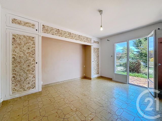 maison à louer - 6 pièces - 138.5 m2 - JOUY LE POTIER - 45 - CENTRE - Century 21 L'Ecu D'Or