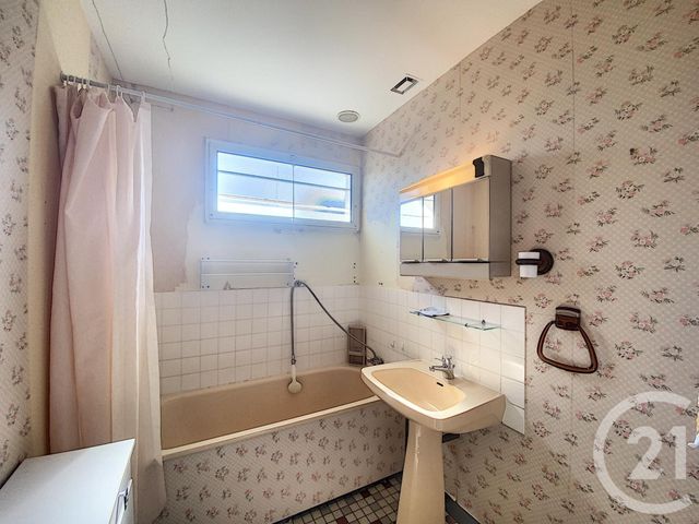 maison à vendre - 5 pièces - 90.0 m2 - LA FERTE ST AUBIN - 45 - CENTRE - Century 21 L'Ecu D'Or maison à vendre - 5 pièces - 90.0 m2 - LA FERTE ST AUBIN - 45 - CENTRE - Century 21 L'Ecu D'Or