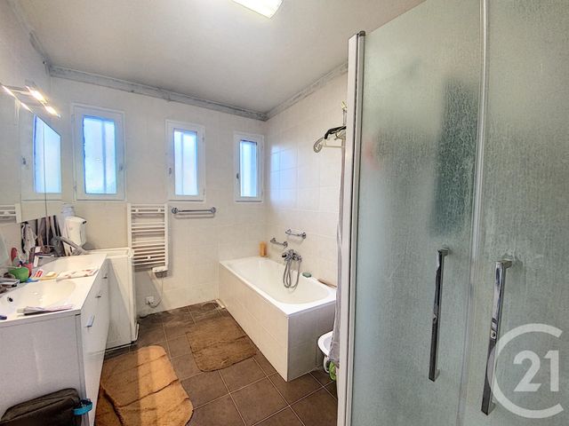 maison à vendre - 6 pièces - 130.0 m2 - ST CYR EN VAL - 45 - CENTRE - Century 21 L'Ecu D'Or maison à vendre - 6 pièces - 130.0 m2 - ST CYR EN VAL - 45 - CENTRE - Century 21 L'Ecu D'Or